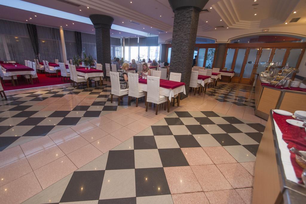 Petka Hotel 3*